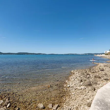 Fabjem Charme Seaview 公寓 Sukošan